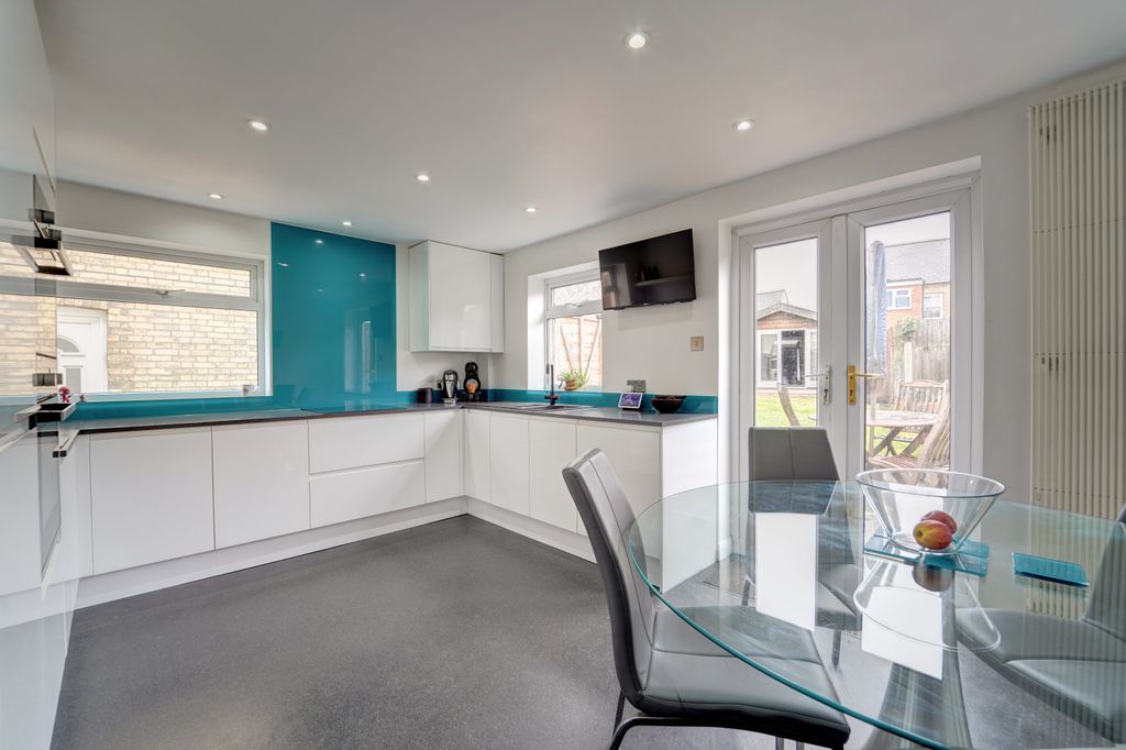 Property photo 2 of 27 Kitchen Shot 1