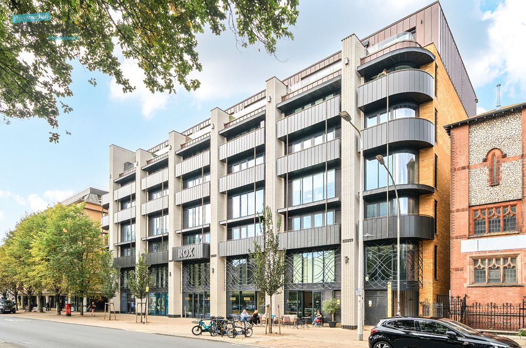 Property photo 1 of 11 E4211Ea6-6834-4Fa...