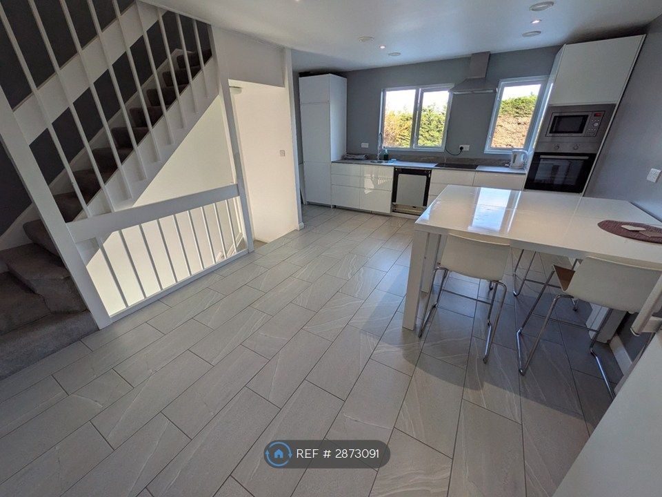 Property photo 1 of 30 Kitchen