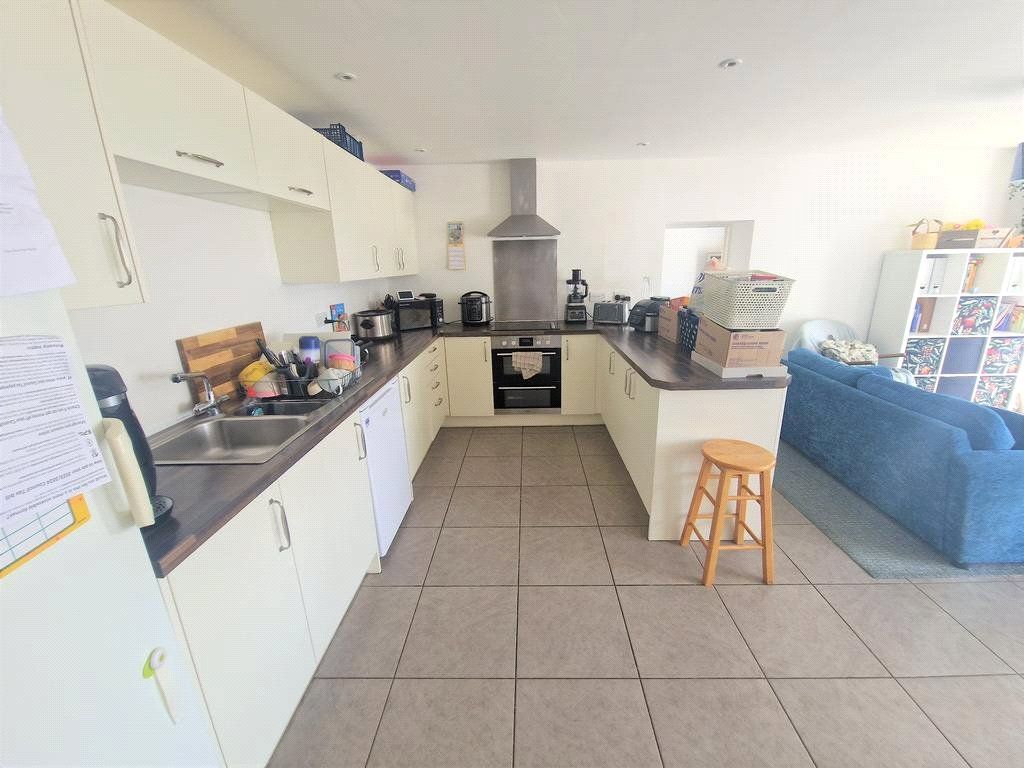 Property photo 2 of 13 Picture No. 02