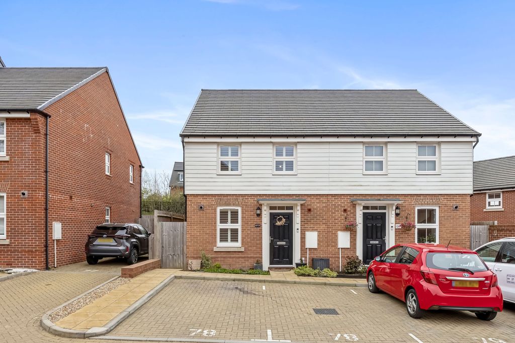 Property photo 1 of 19