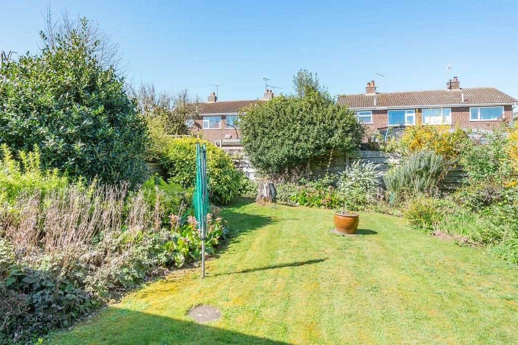 Property photo 2 of 14