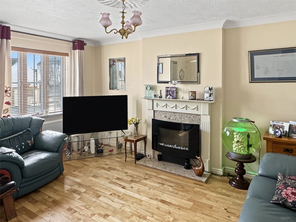 Property photo 2 of 13 Picture No. 06