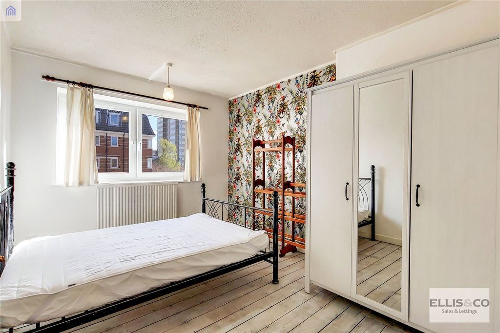 Property photo 3 of 11 Picture No. 07