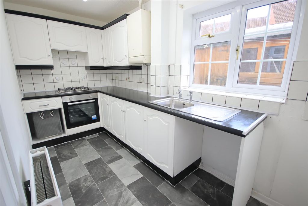 Property photo 2 of 10 Img_0236.Jpg