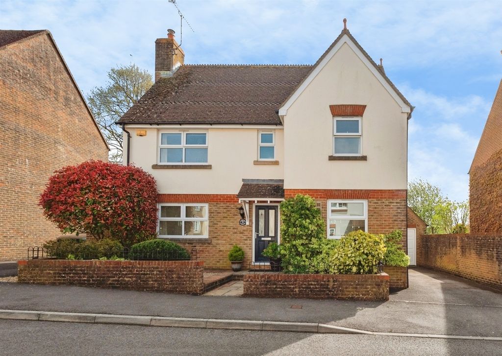 Property photo 1 of 24