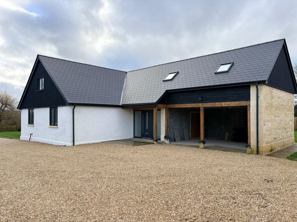 Property photo 3 of 15 Img-20260129-Wa0030