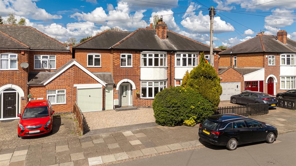 Property photo 1 of 35 Image 32.Jpg