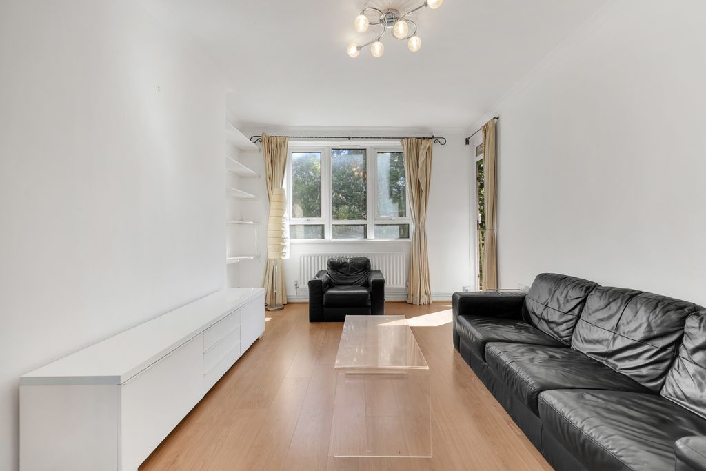 Property photo 2 of 20 Picture No. 13