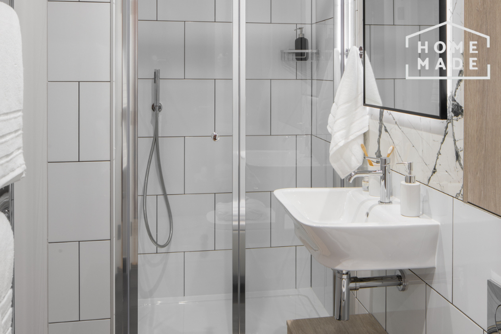 Property photo 3 of 9 7d4Cca6c075869c904c018F32365