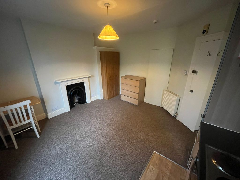 Property photo 3 of 5 3