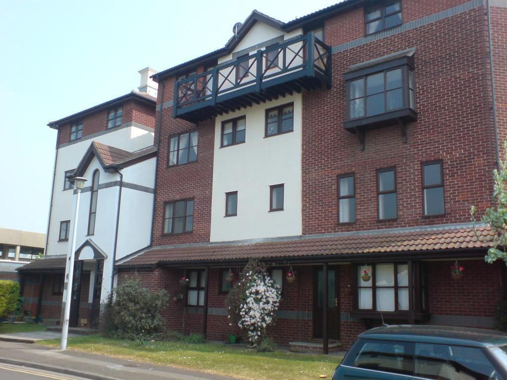 Property photo 1 of 6