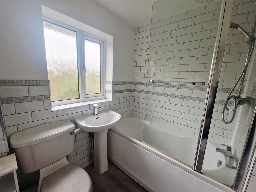 Property photo 3 of 17 20251111_102306.Jpg