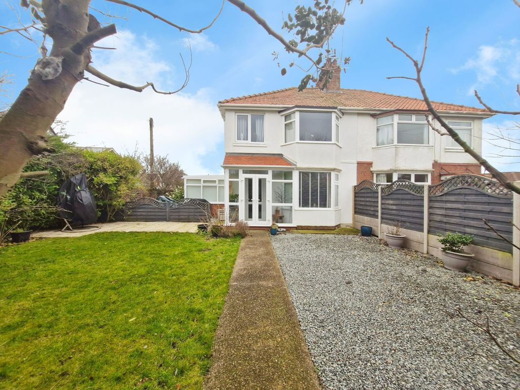 Property photo 1 of 21