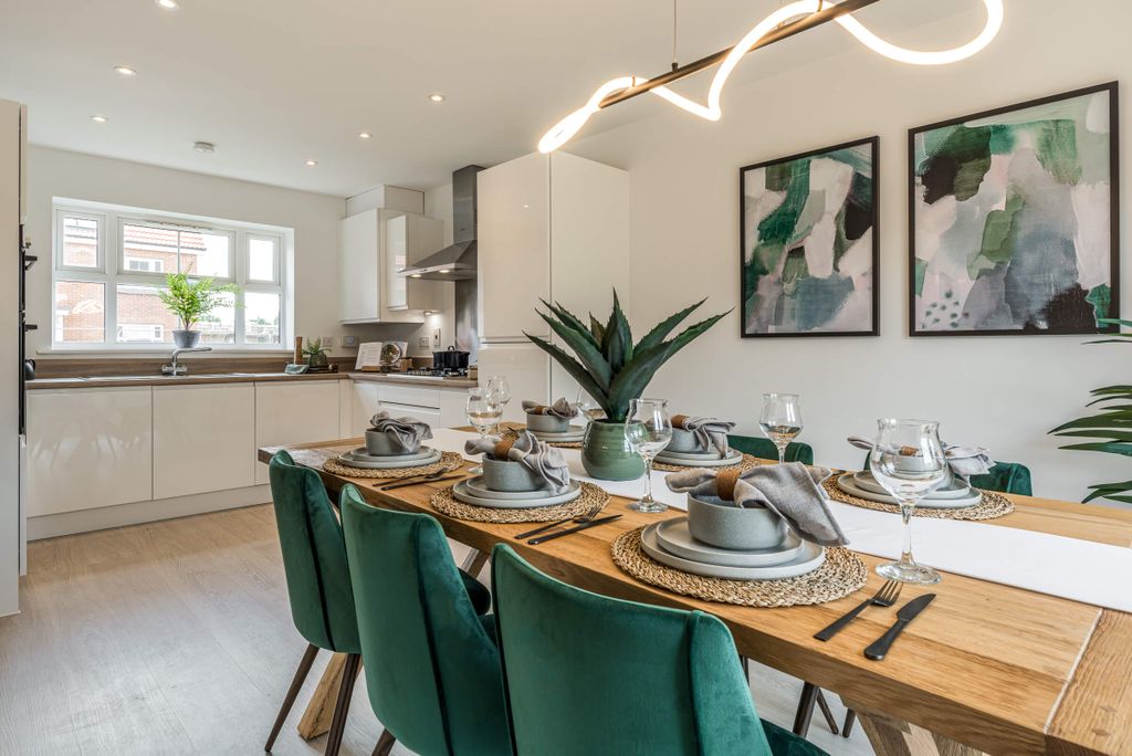 Property photo 2 of 16 Stevington Show Home