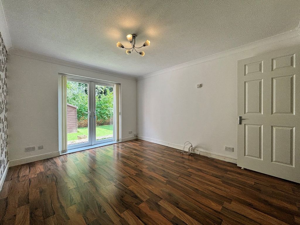 Property photo 3 of 11 Picture No. 11