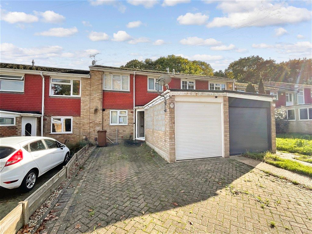 Property photo 1 of 5 Front