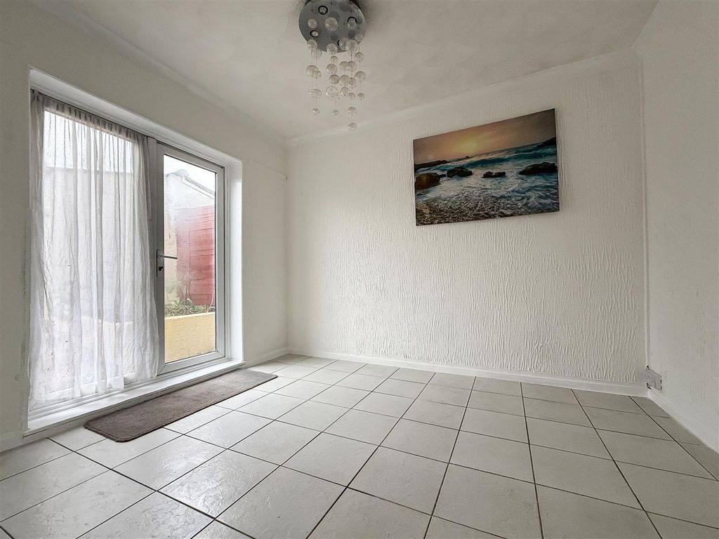 Property photo 3 of 19 Img_7855.Jpg