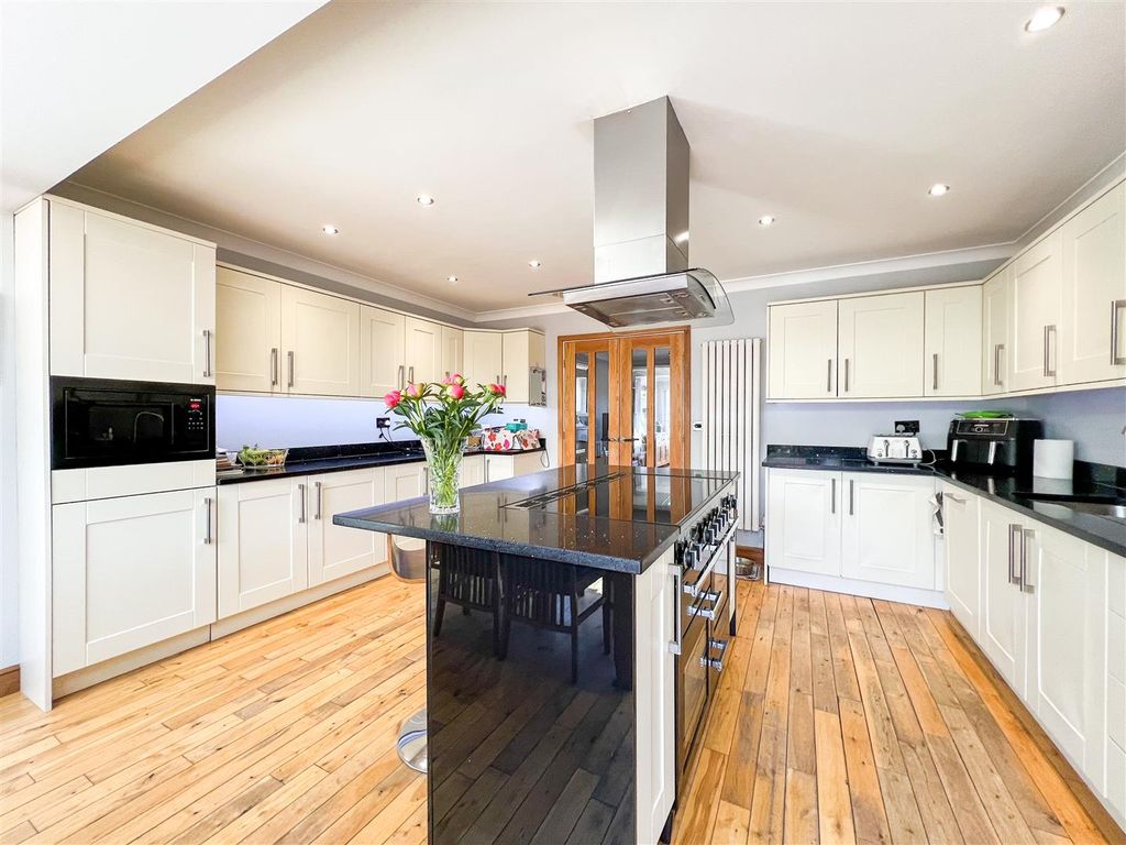 Property photo 3 of 26 Kitchen / Dining /Living