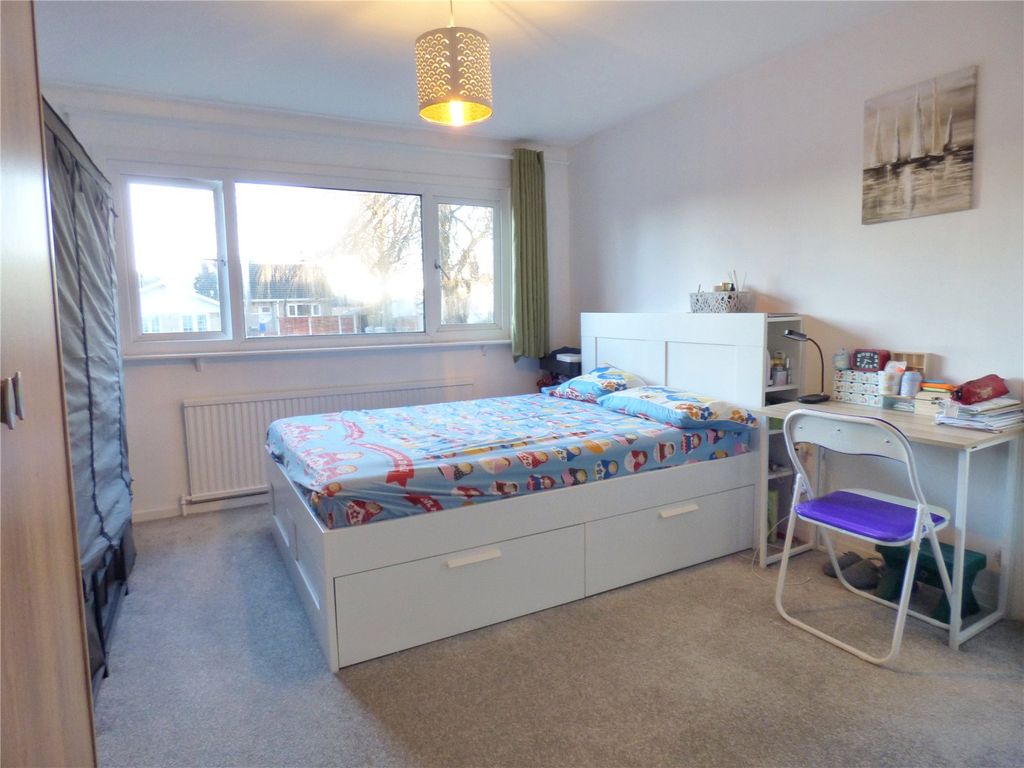 Property photo 3 of 12 Bedroom 1