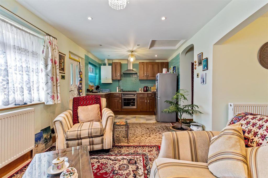 Property photo 3 of 13 Img_9003.Jpg