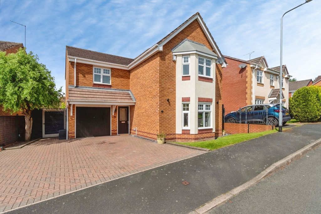 Property photo 1 of 18 Pbox-Img.Jpg