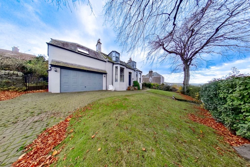 Property photo 2 of 44 Photo 2