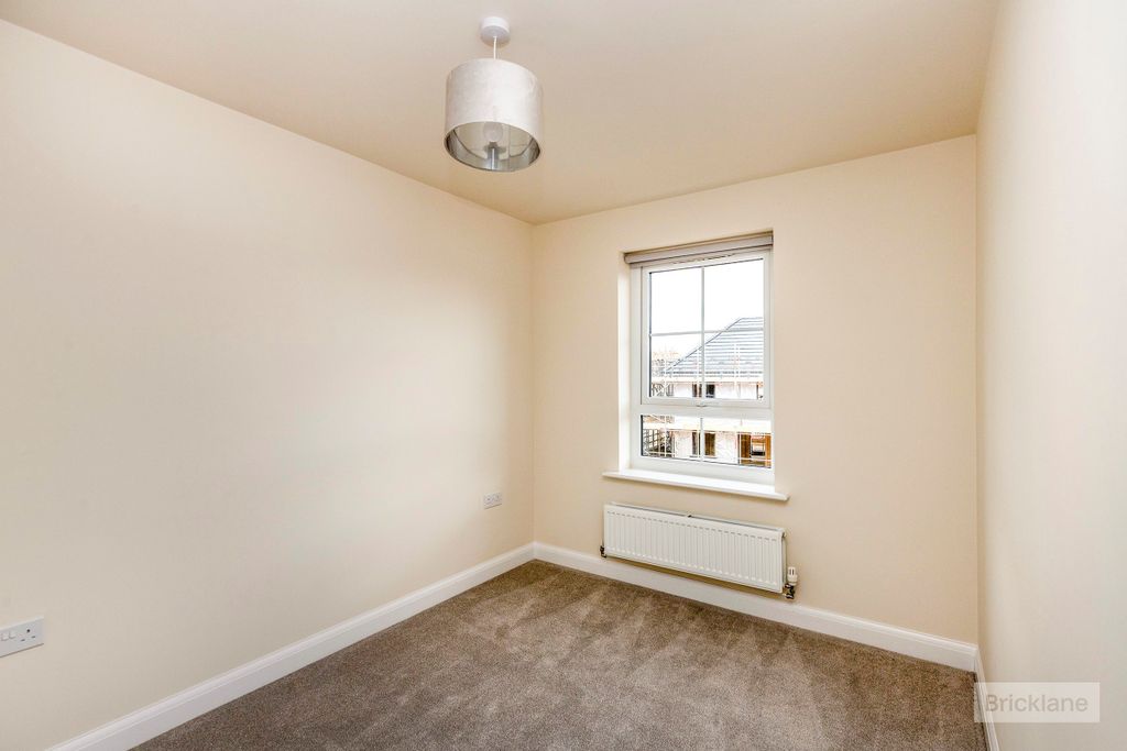 Property photo 2 of 7 Kitchen