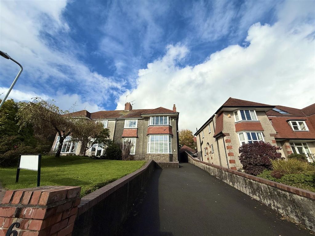 Property photo 1 of 16 Image0 (11).Jpeg