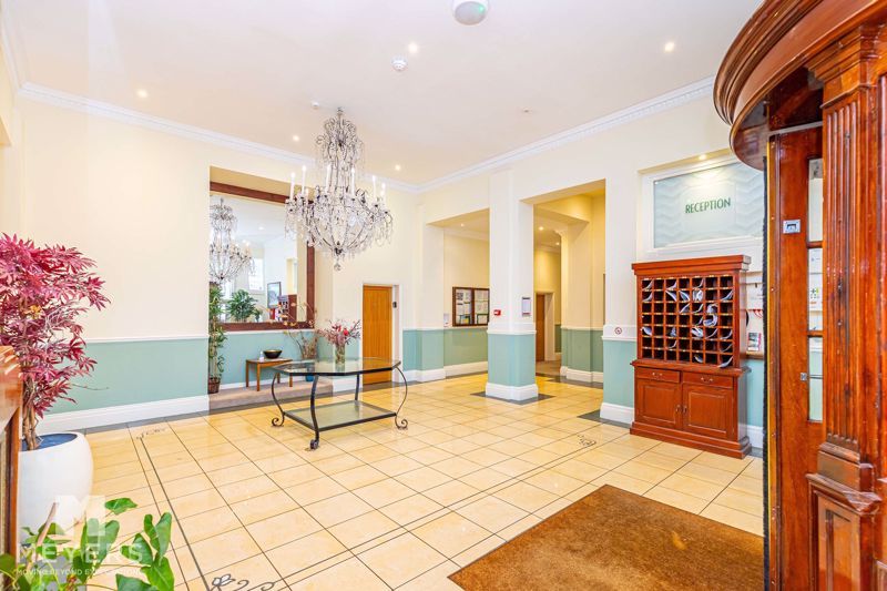 Property photo 2 of 18 Photo 10