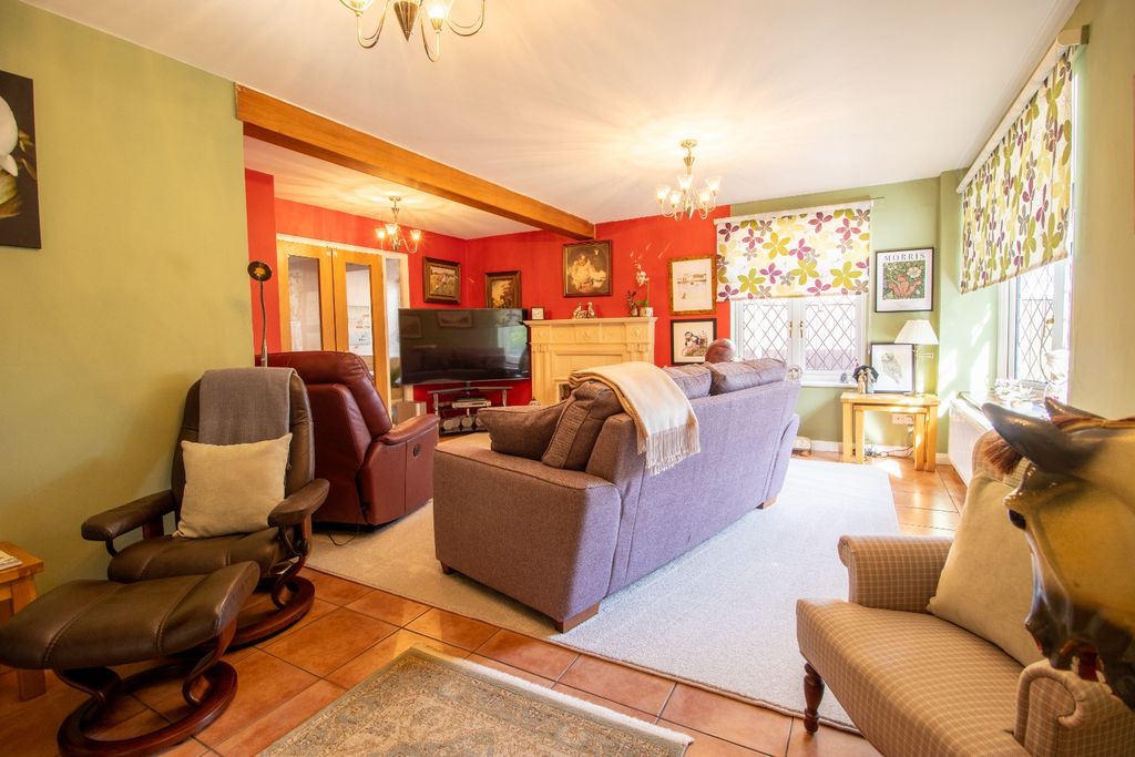 Property photo 3 of 26 4399906