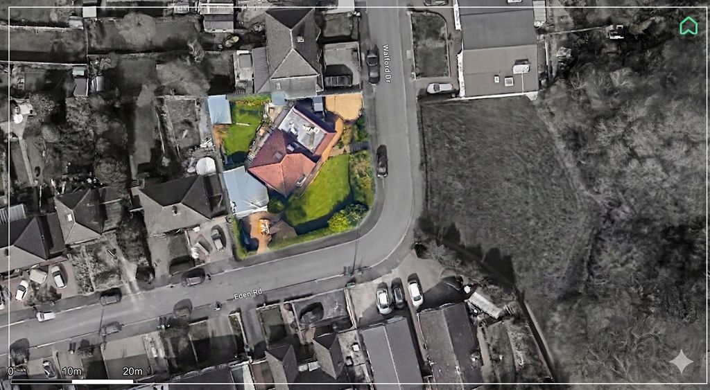 Property photo 2 of 31