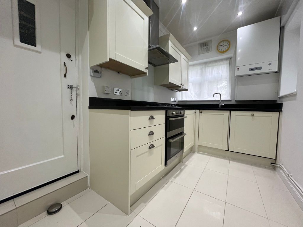 Property photo 2 of 9 60Kitch2