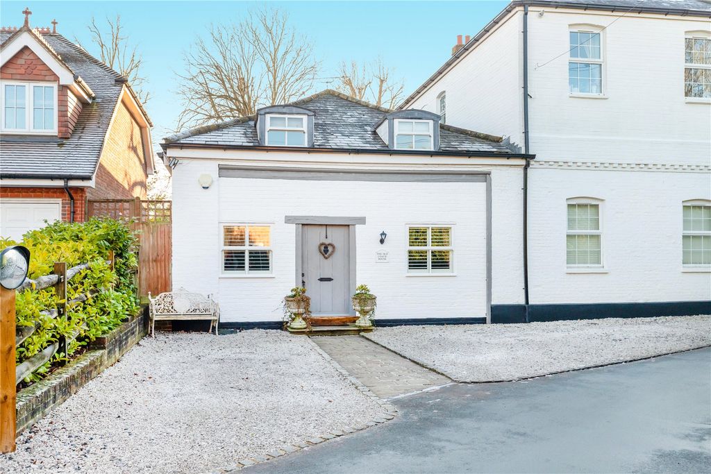 Property photo 1 of 17 Picture No. 01