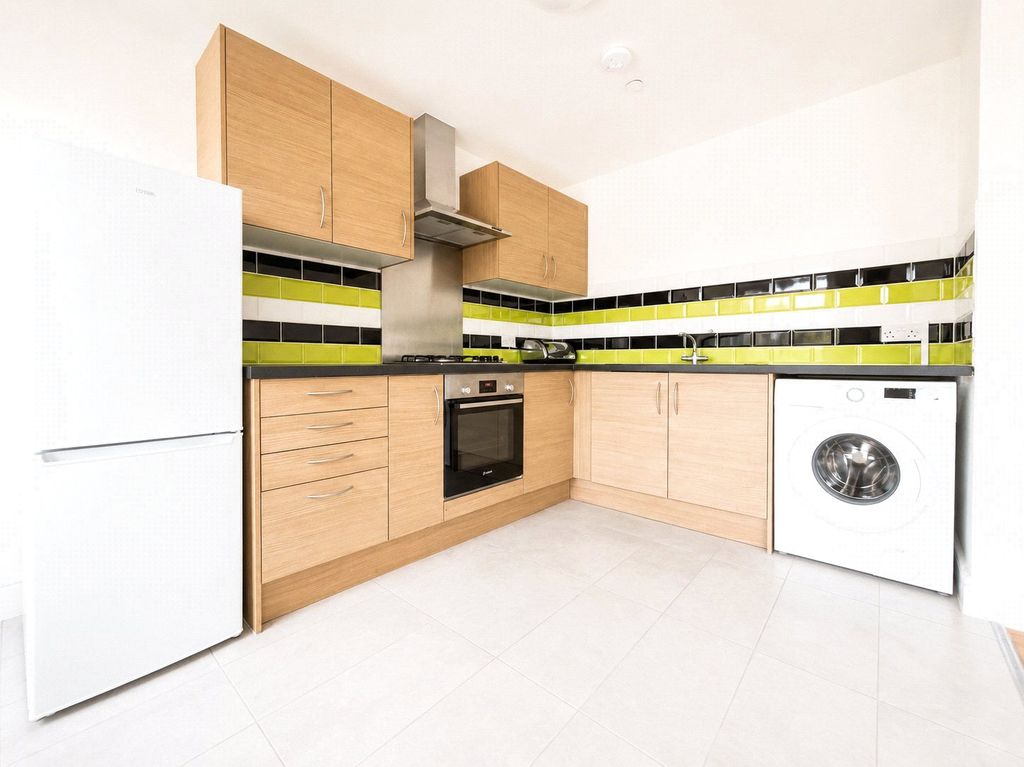 Property photo 1 of 6 Picture No. 05