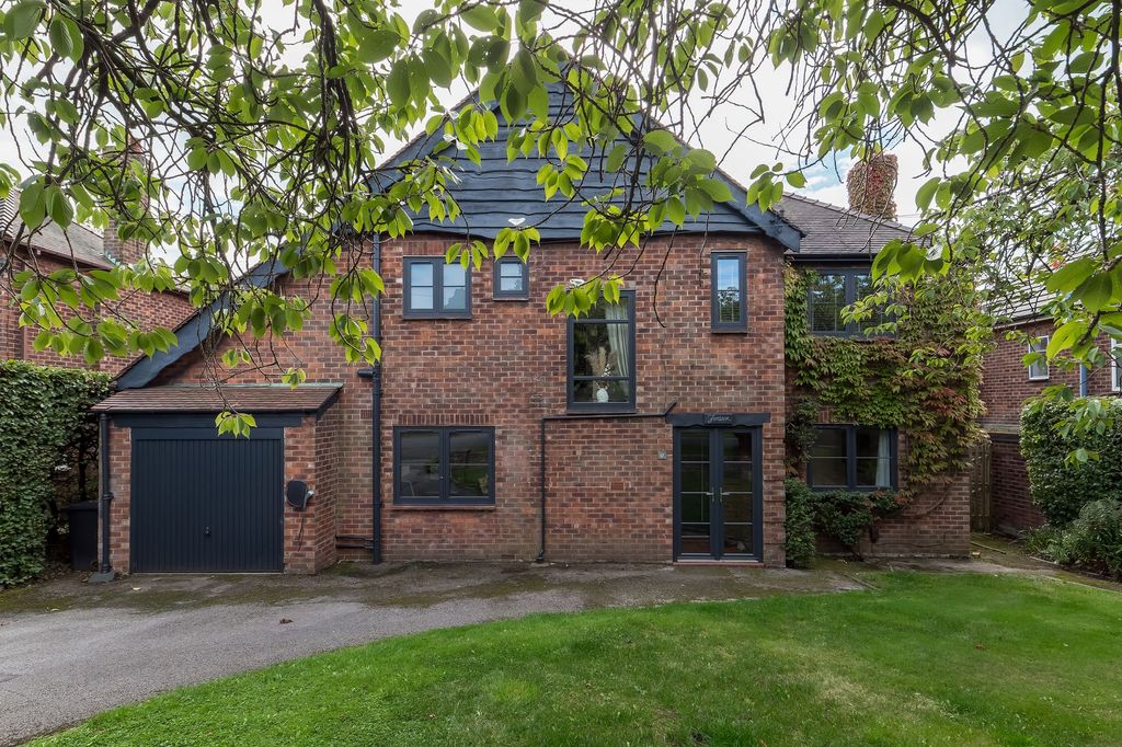 Property photo 1 of 29