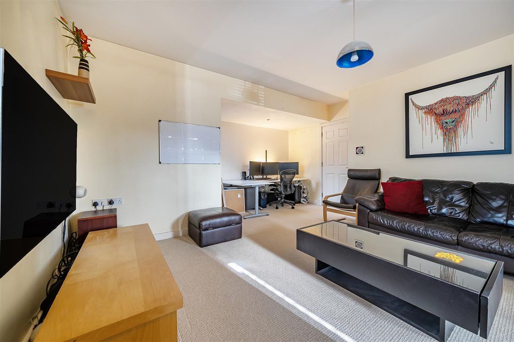 Property photo 3 of 13 Living Room