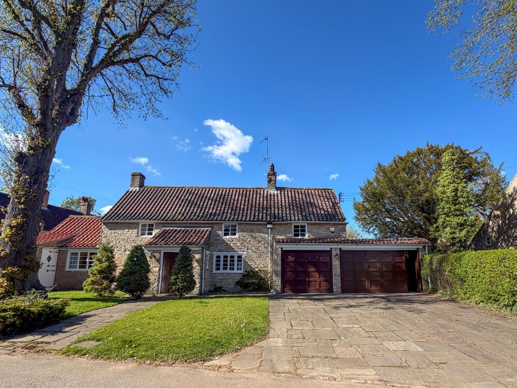Property photo 1 of 29 Limetree7