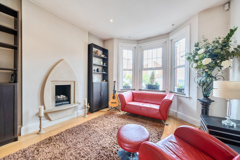 Property photo 2 of 14 1458621-14-6A033F...
