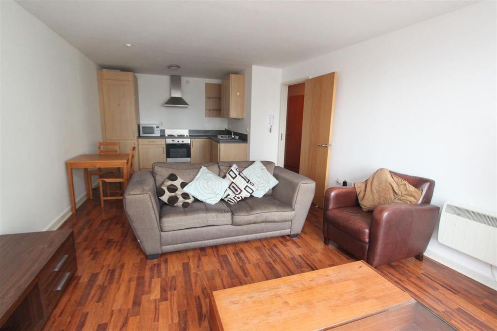 Property photo 1 of 9 1.Jpg