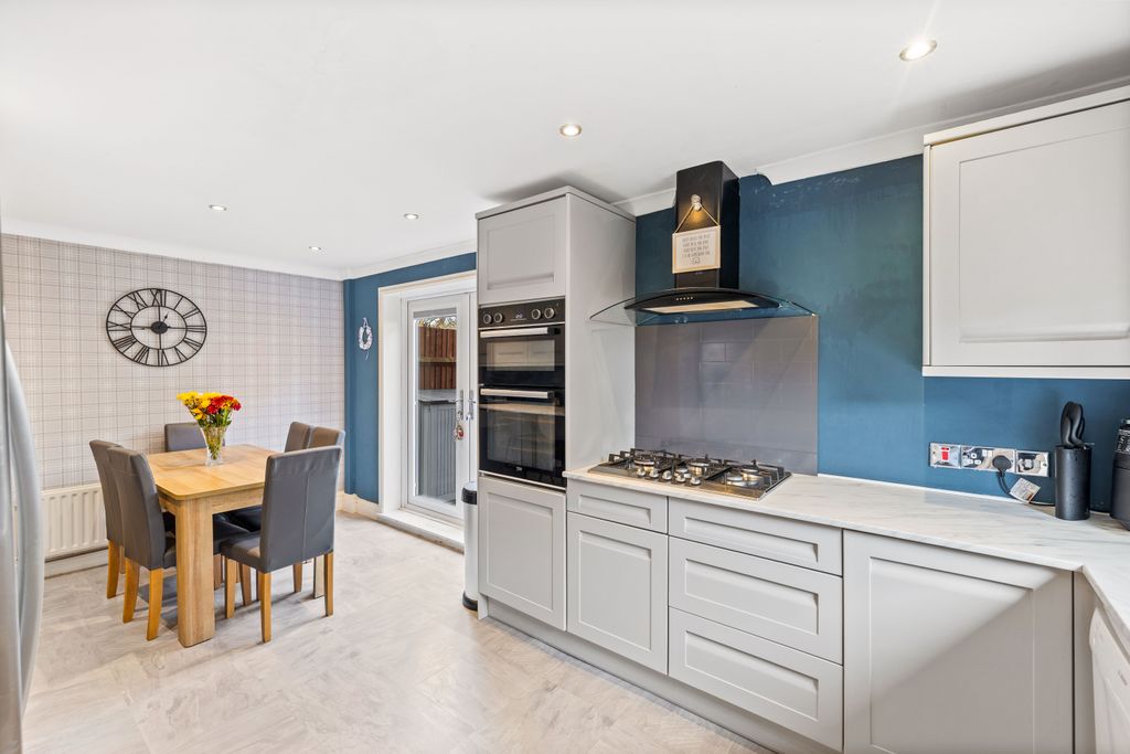 Property photo 2 of 15 Image1-8.Jpg