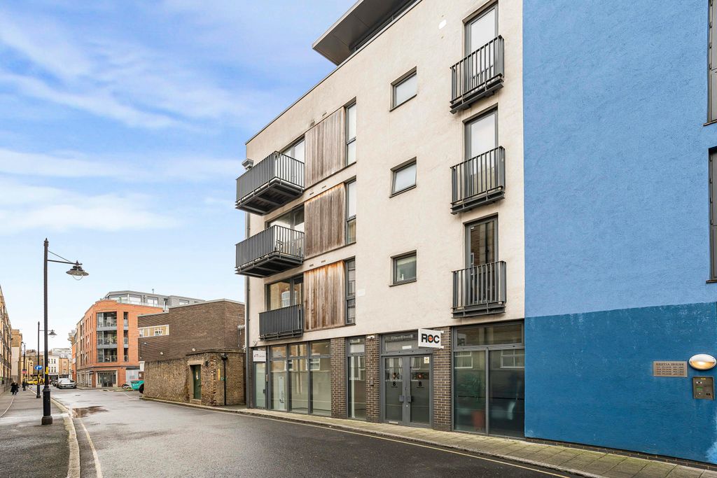 Property photo 2 of 28 22_44979.Jpg