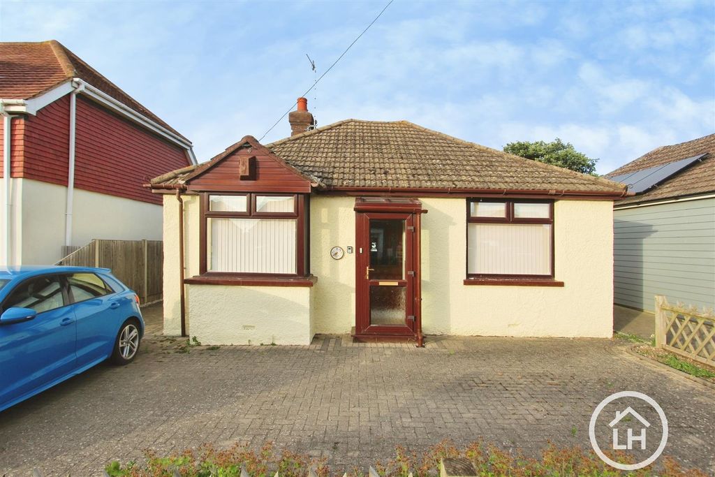 Property photo 1 of 15 Outside