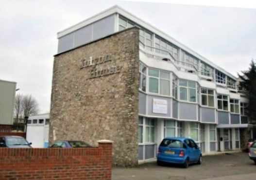 Property photo 1 of 8