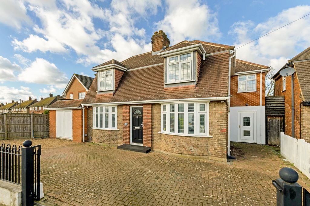 Property photo 1 of 24