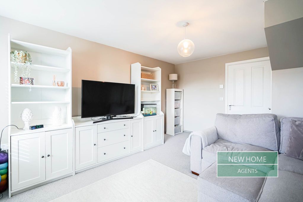 Property photo 2 of 24 Photo 7