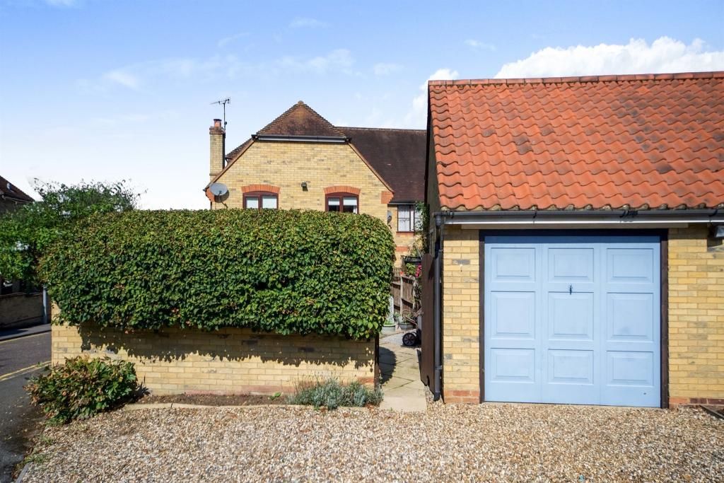 Property photo 3 of 17