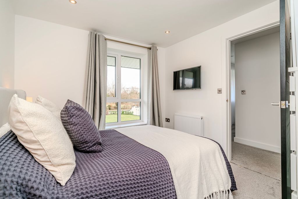 Additional image 46 of 5 bed detached house for saleDunkirk Lane, Leyland PR26