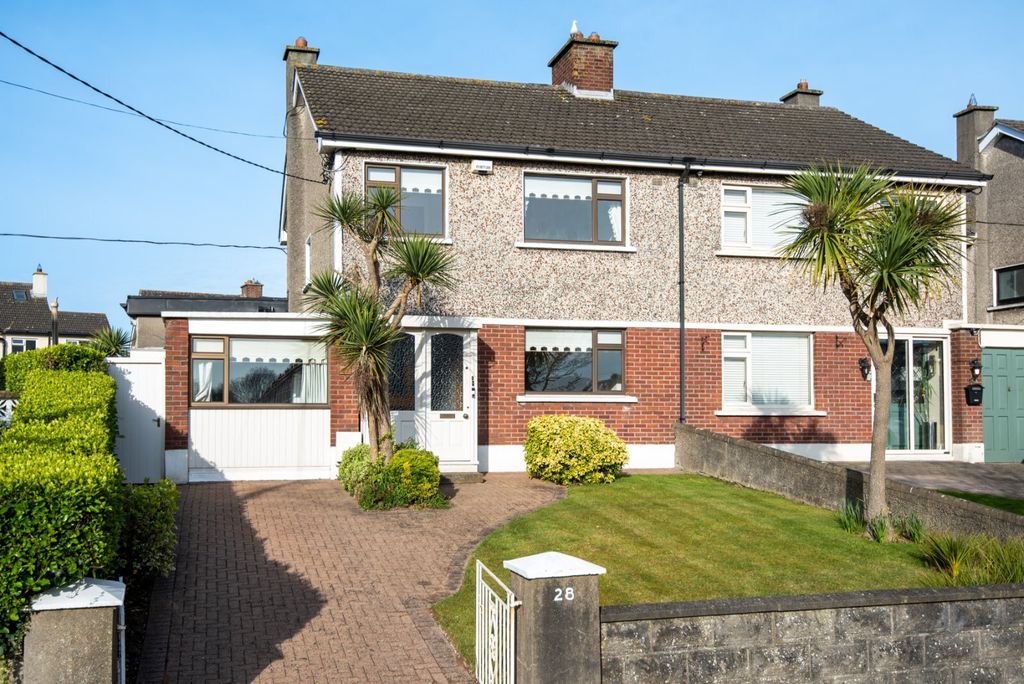 Property photo 1 of 28 Picture No. 02