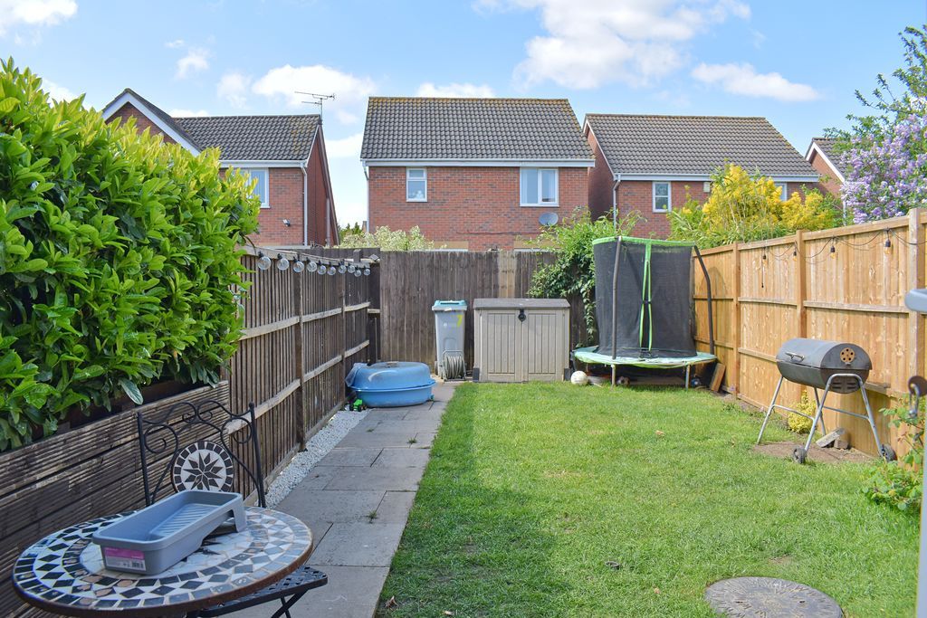 Property photo 2 of 9 Photo 8